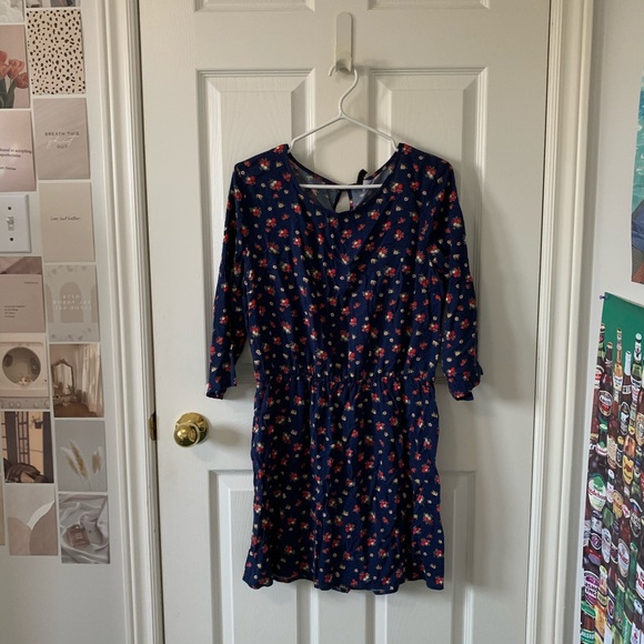 H&M Dress - Picture 1 of 2